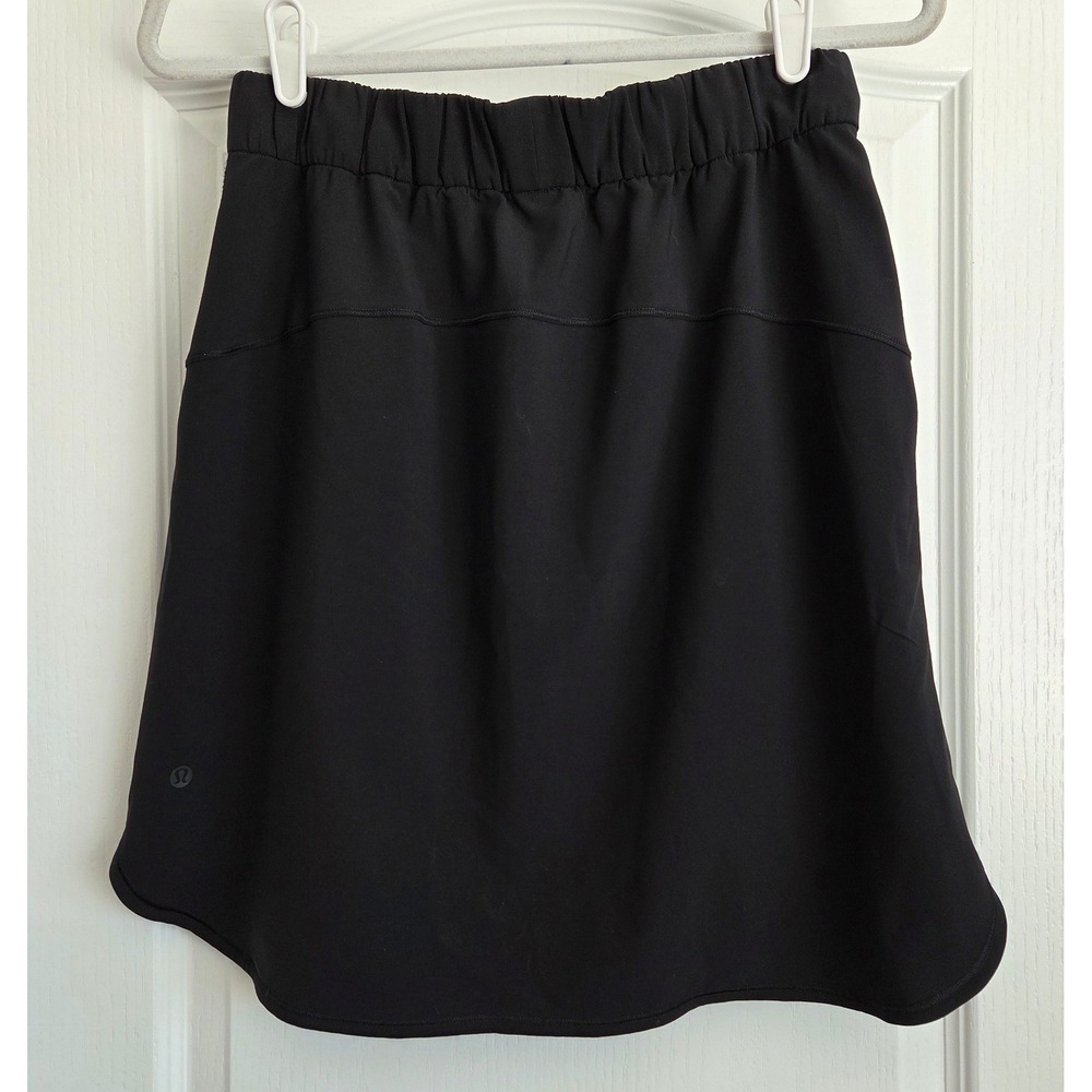 Lululemon On The Fly Skirt Black Elastic Waist Drawstring‎ Athleisure Size 8 - Picture 4 of 7